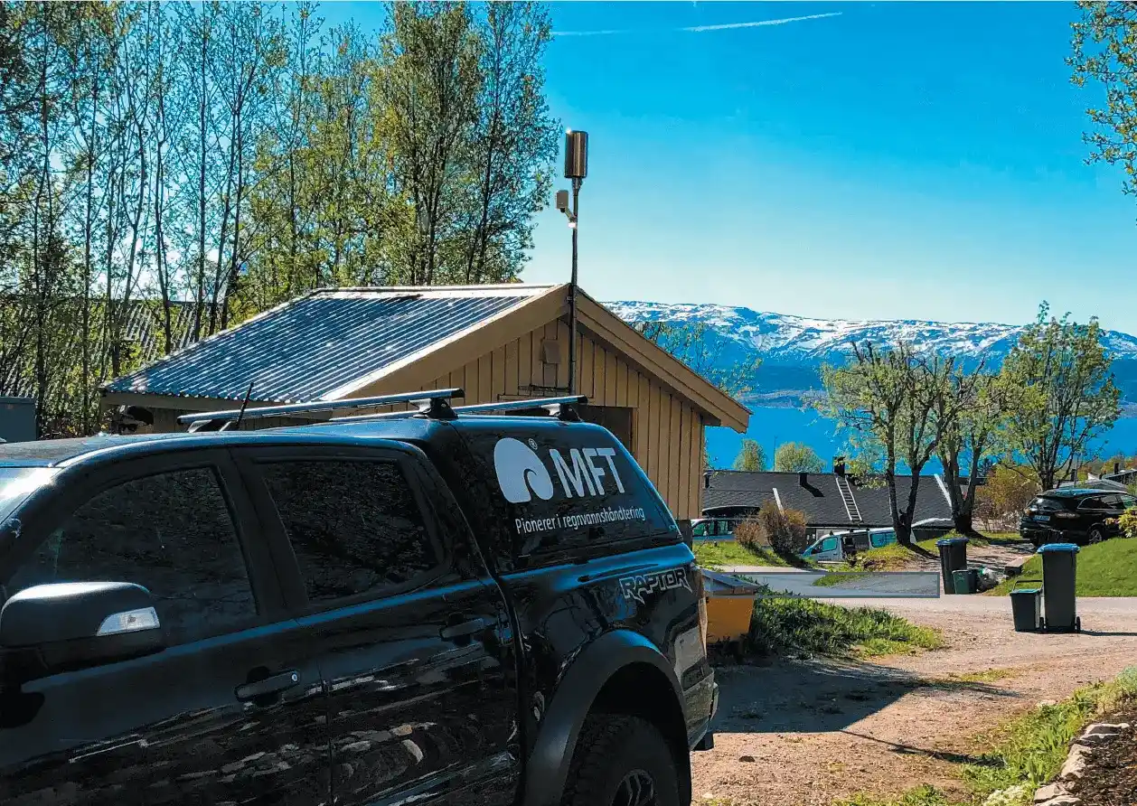 Jämförelse av CW Doppler- och korskorrelationsflödesmätare 4 Instrumentering av Bräddavlopp och regnmätare i samarbete med Miljö- och vätsketeknik (MFT)